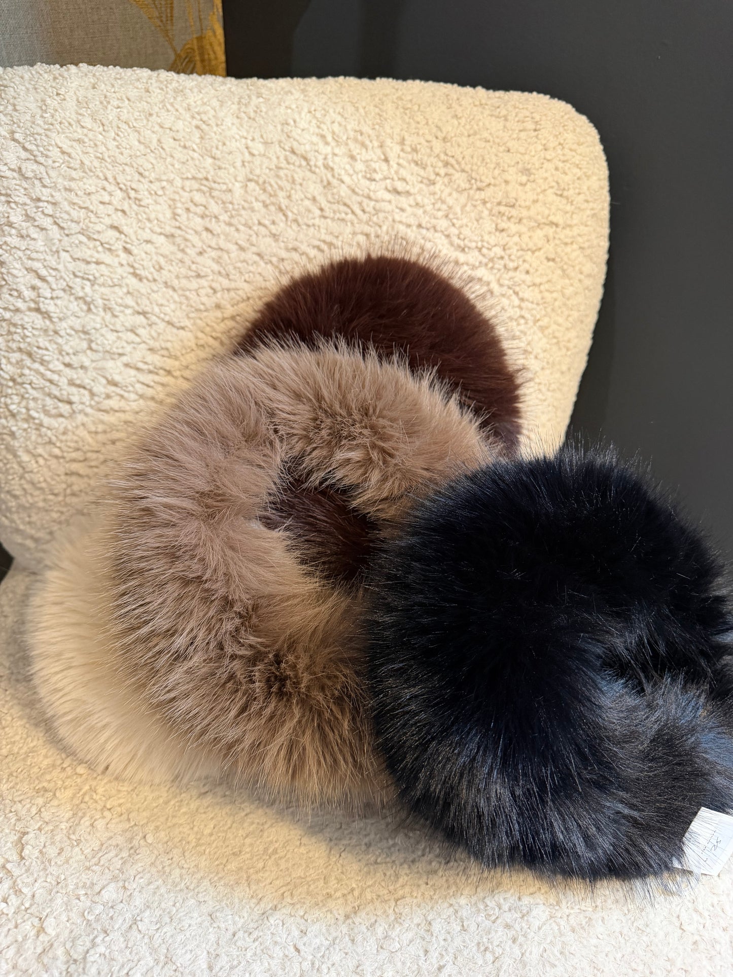 Tour de tête en fausse fourrure crème