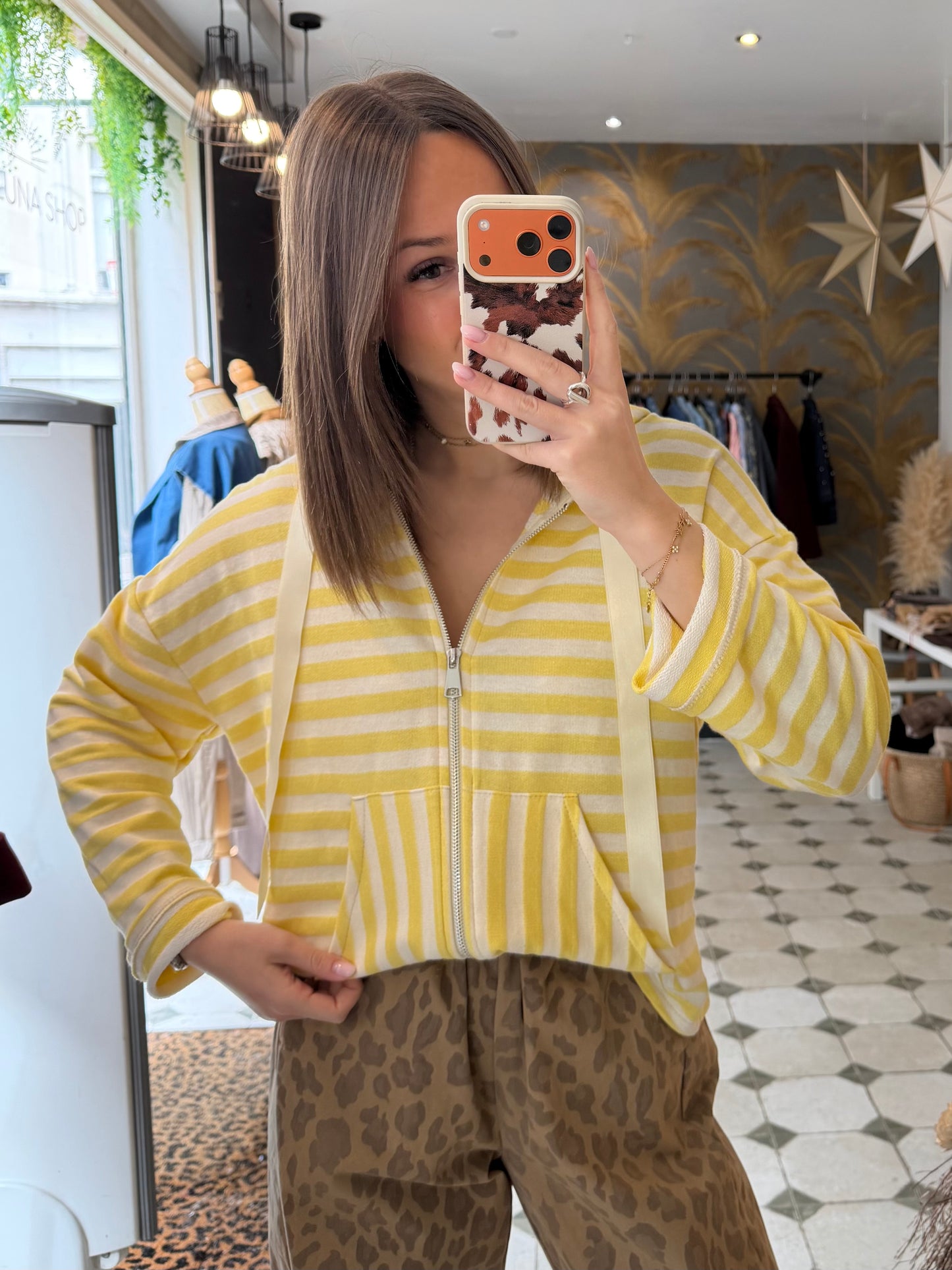 Sweat Elias - Johanna Paris