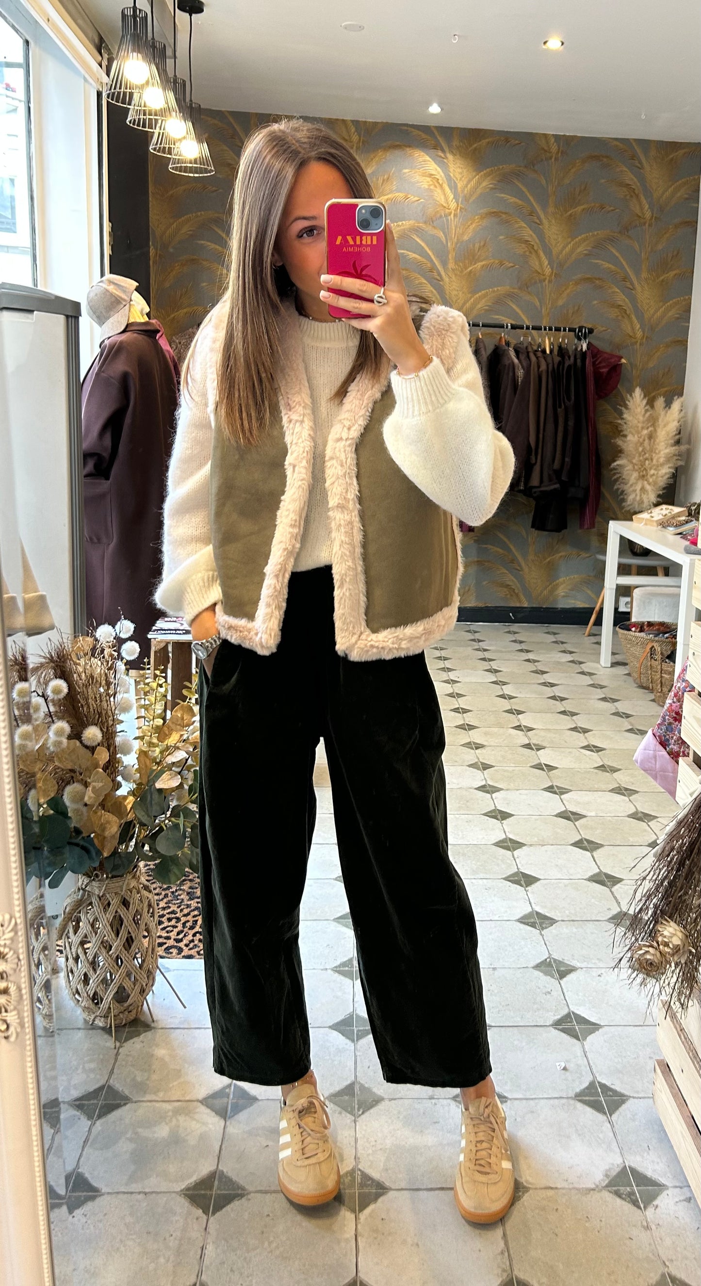 Pantalon Magique en velours kaki - Johanna Paris
