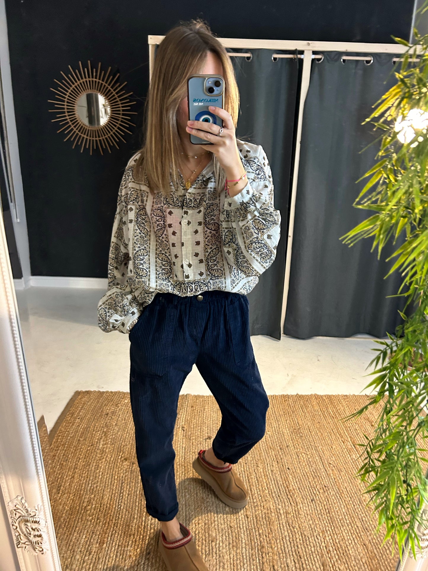 Pantalon en velours bleu marine - Johanna Paris
