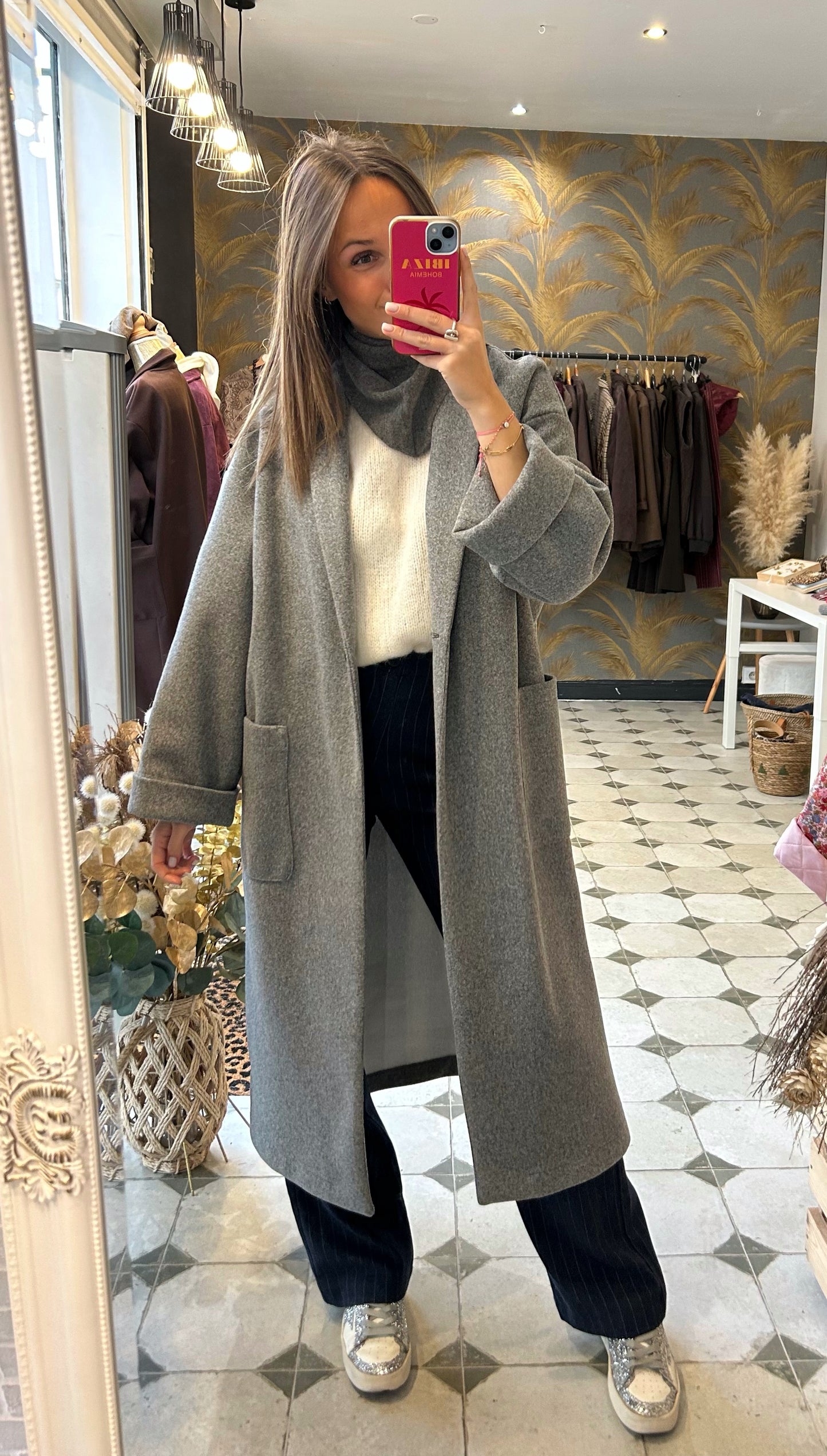 Foulard triangle en laine gris