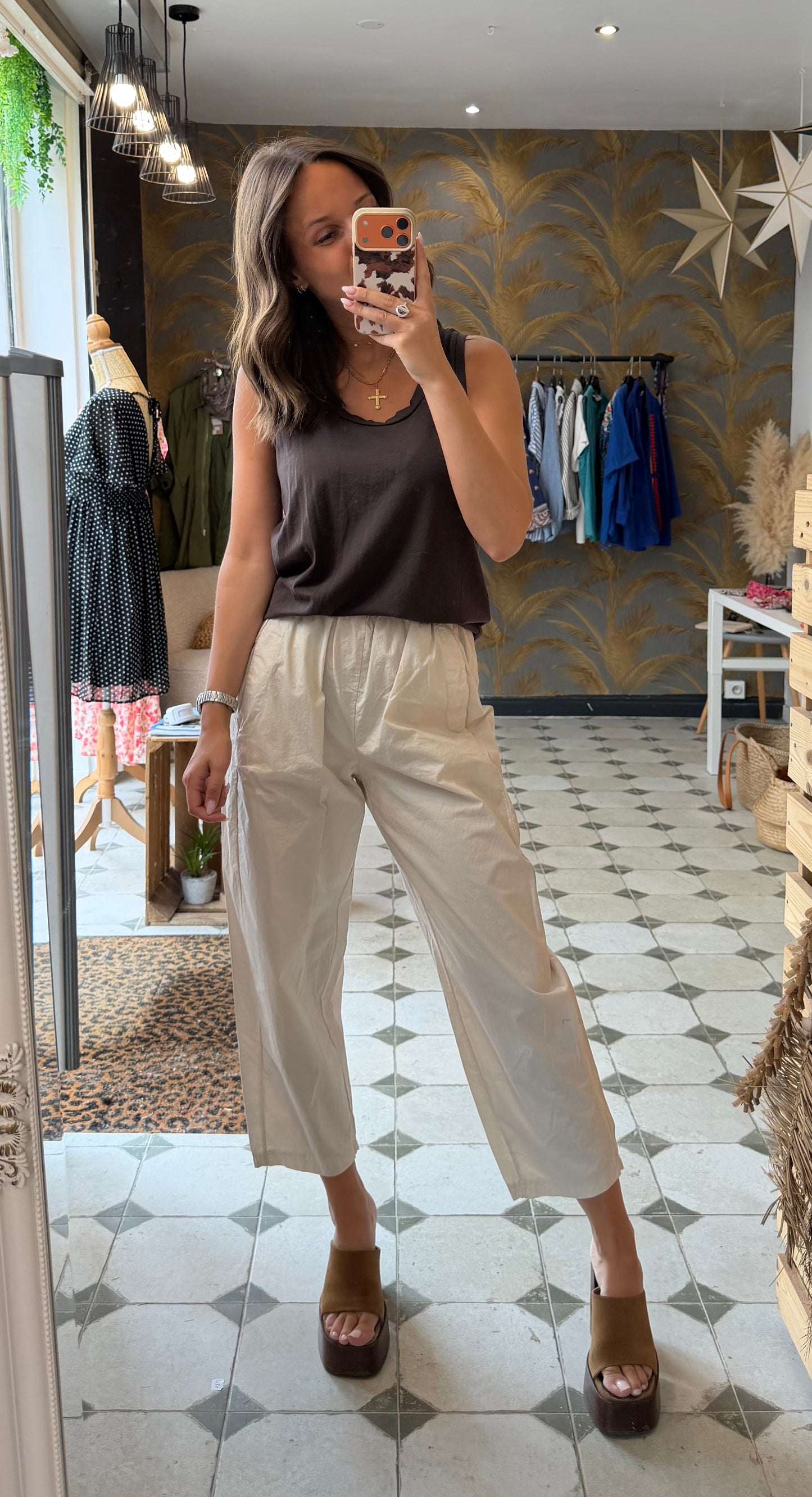 Pantalon Magique en toile fine beige clair - Johanna Paris