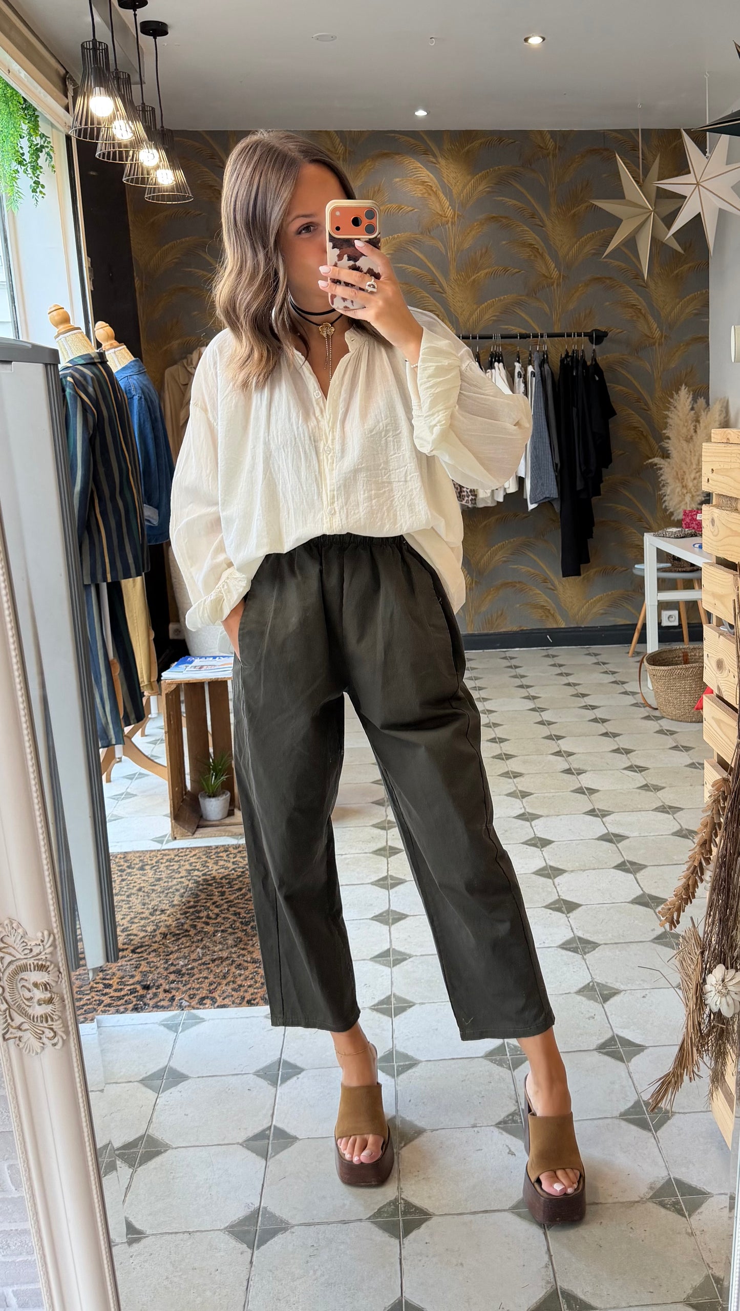 Pantalon Magique en toile kaki - Johanna Paris