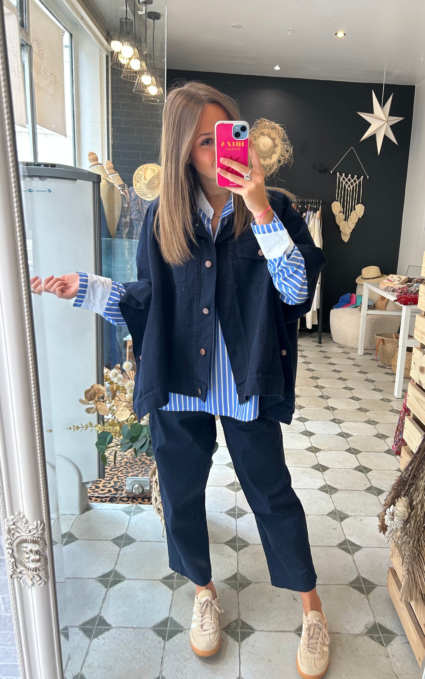 Veste / Cape en jean bleu marine - Johanna Paris