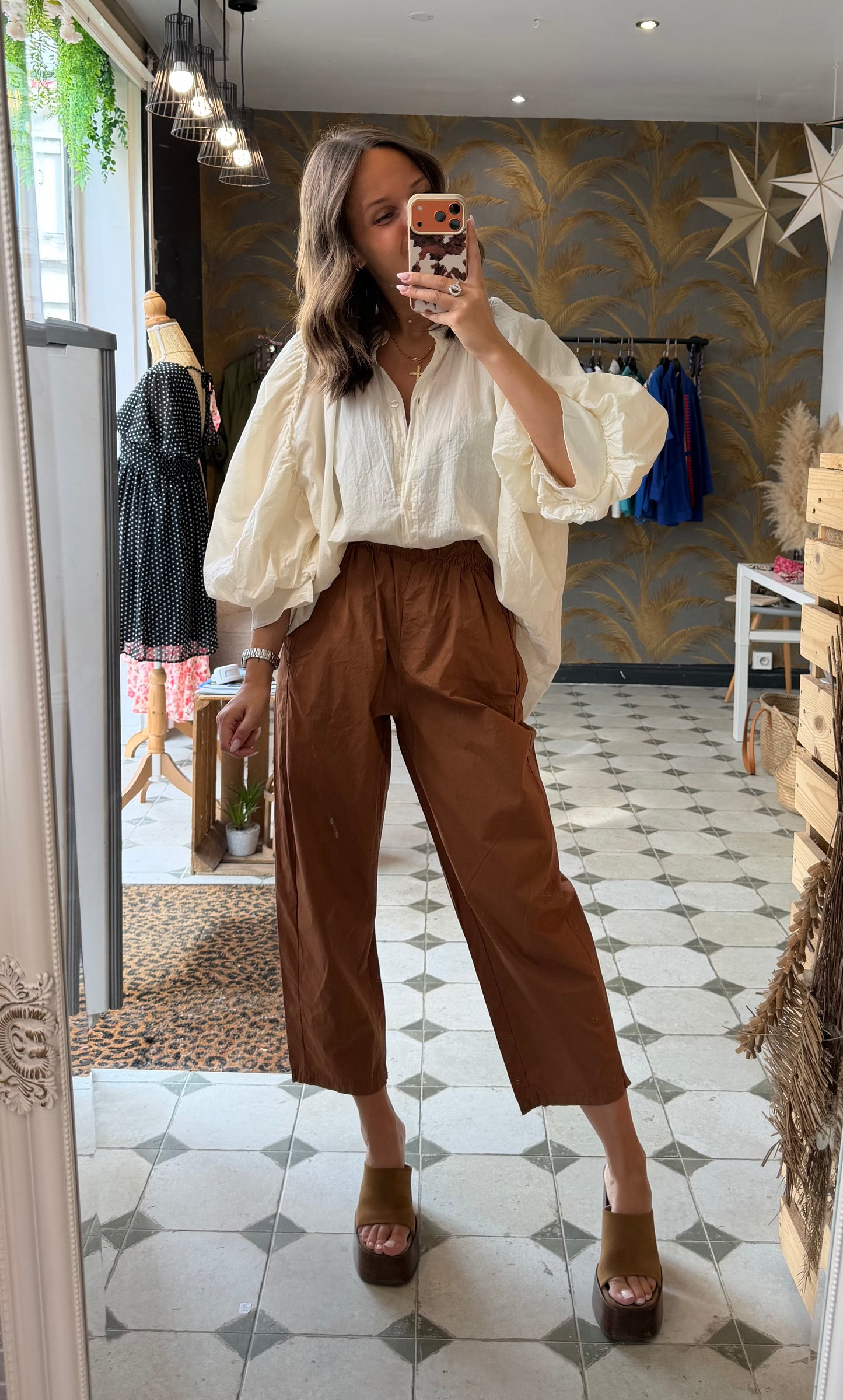 Pantalon Magique en toile fine caramel - Johanna Paris
