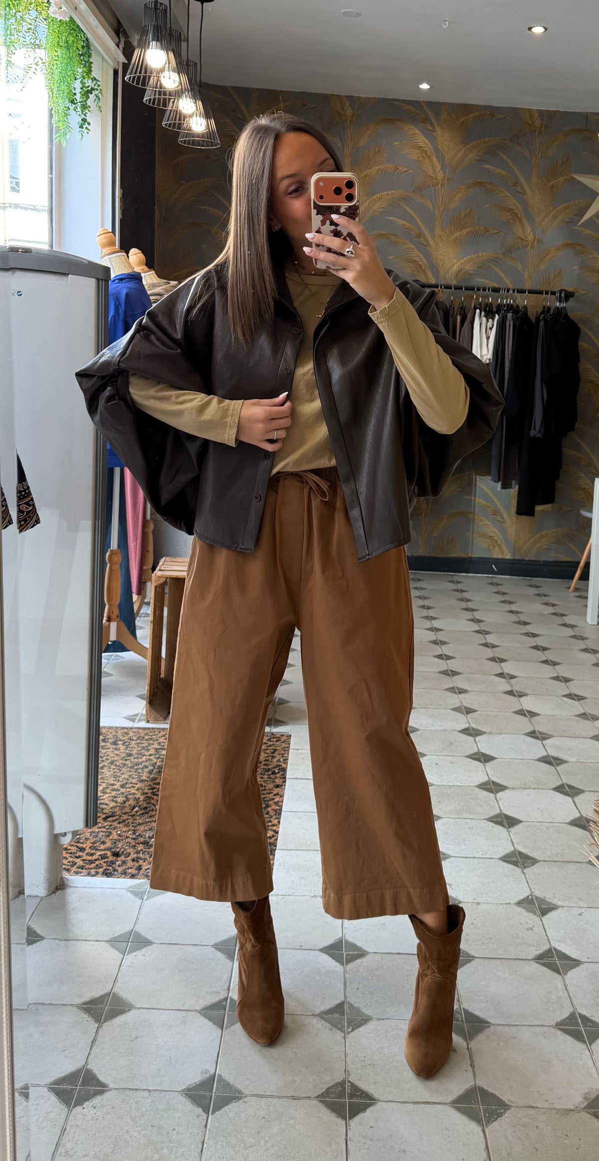 Pantalon en toile avec des liens Camel - Johanna Paris