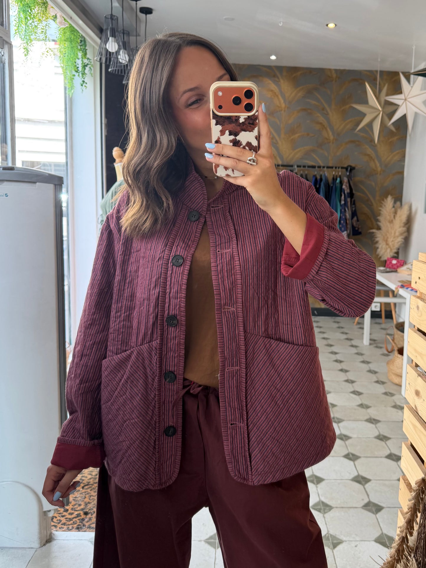 Veste avec écharpe bordeaux - Johanna Paris
