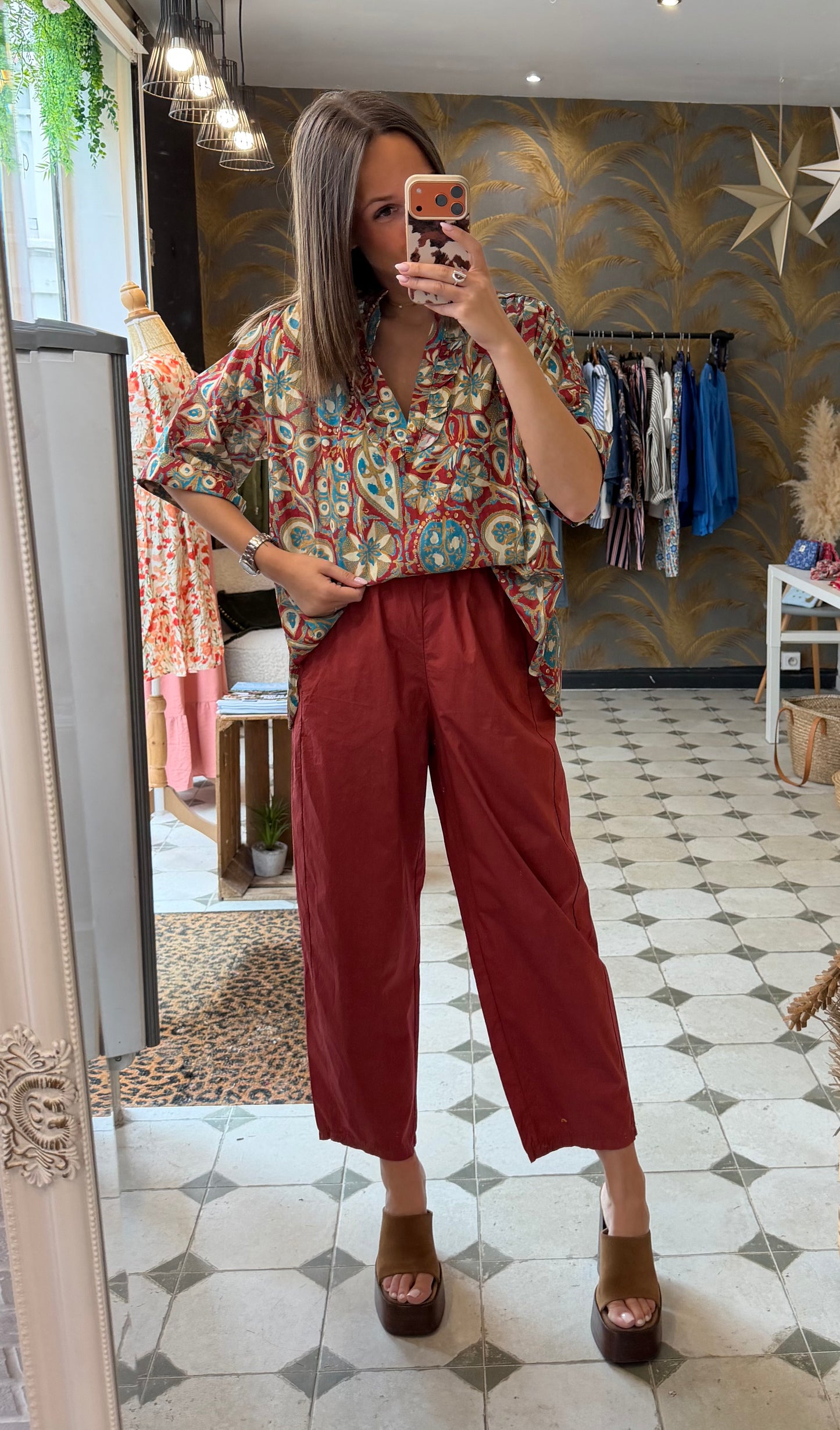 Pantalon Magique en toile fine rouge clair - Johanna Paris