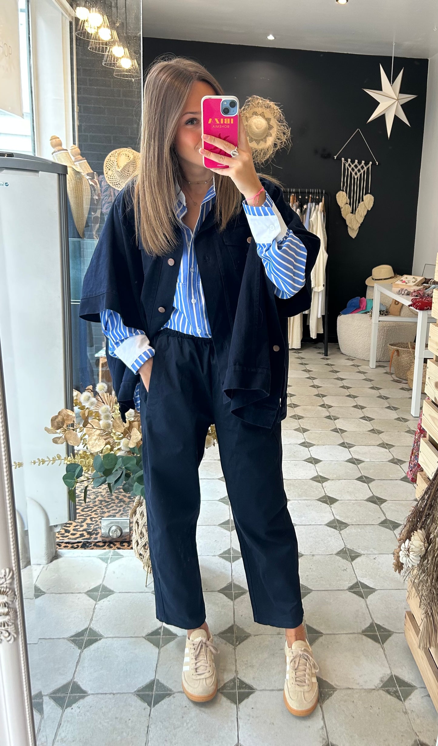 Veste / Cape en jean bleu marine - Johanna Paris