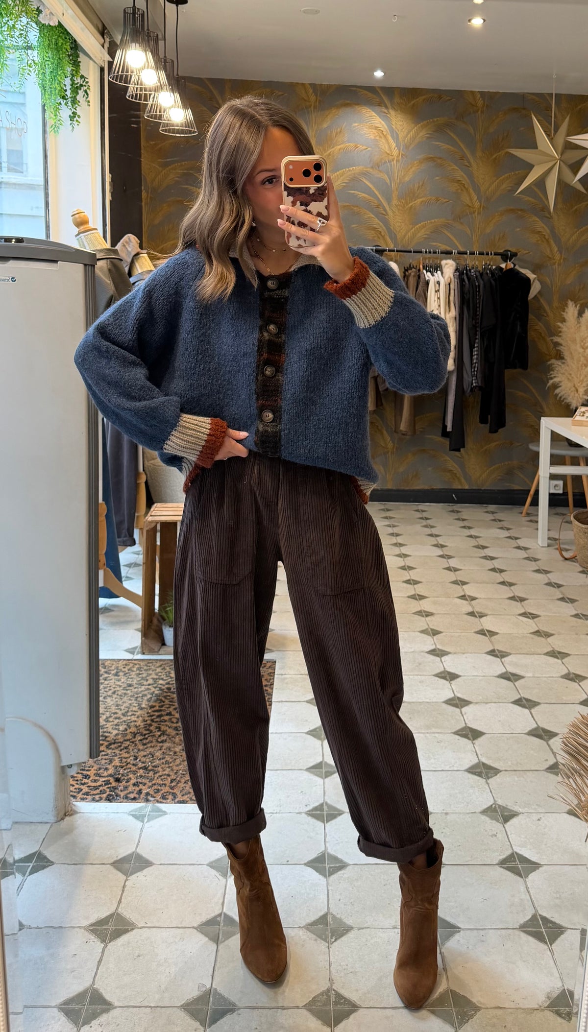 Pantalon en velours forme ballon chocolat - Johanna Paris