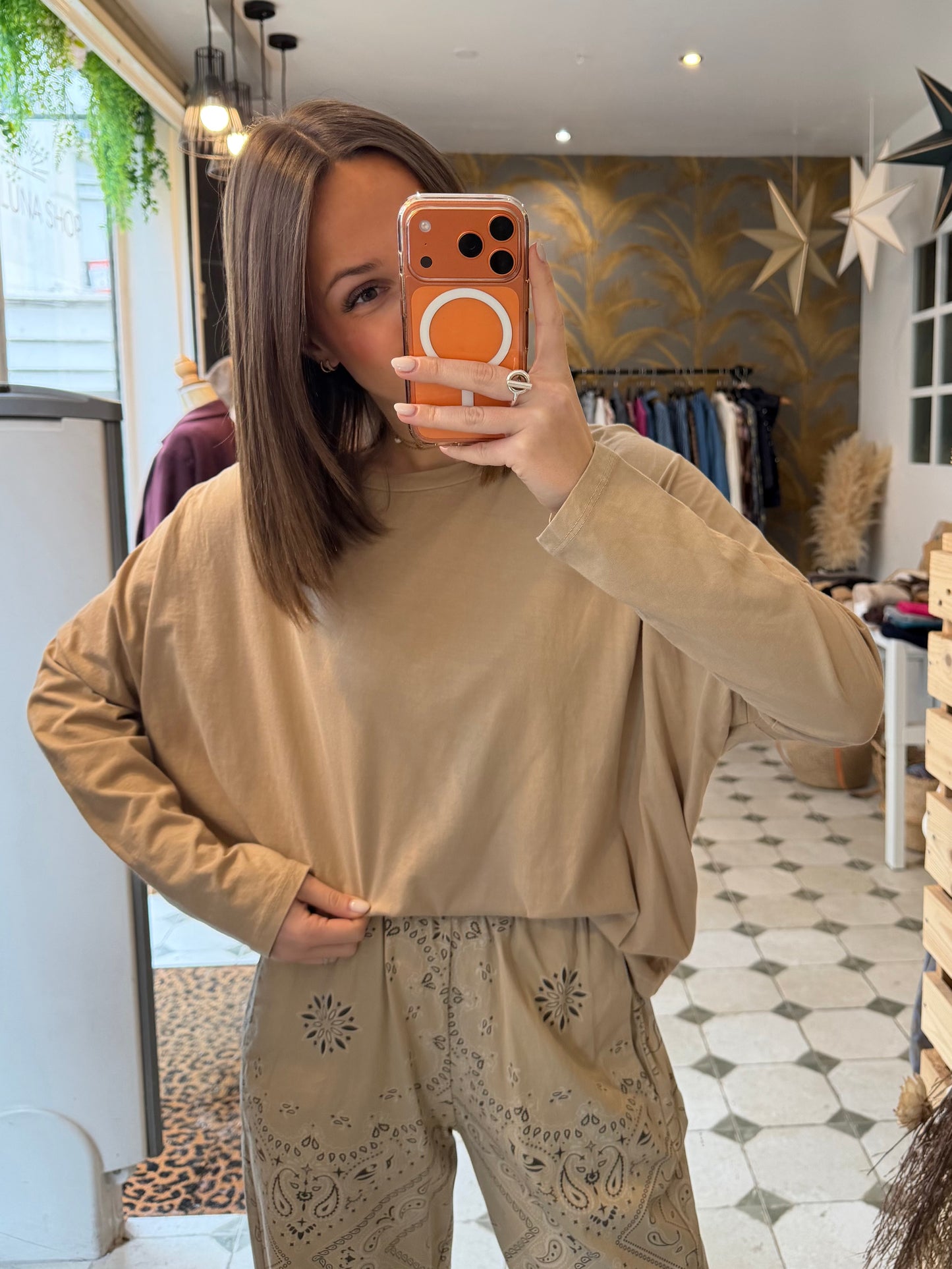 T-Shirt Col Bateau beige Manches longues - Johanna Paris