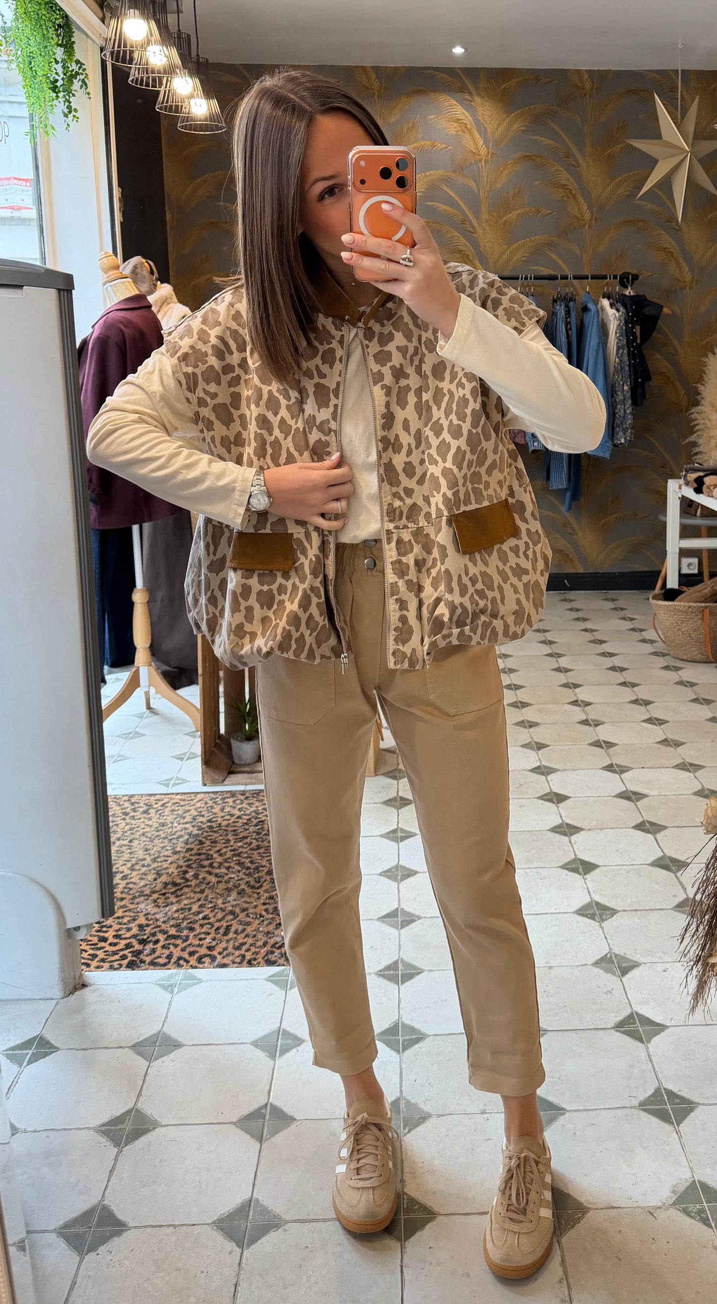 Gilet sans manches Octavie léopard Beige - Johanna Paris