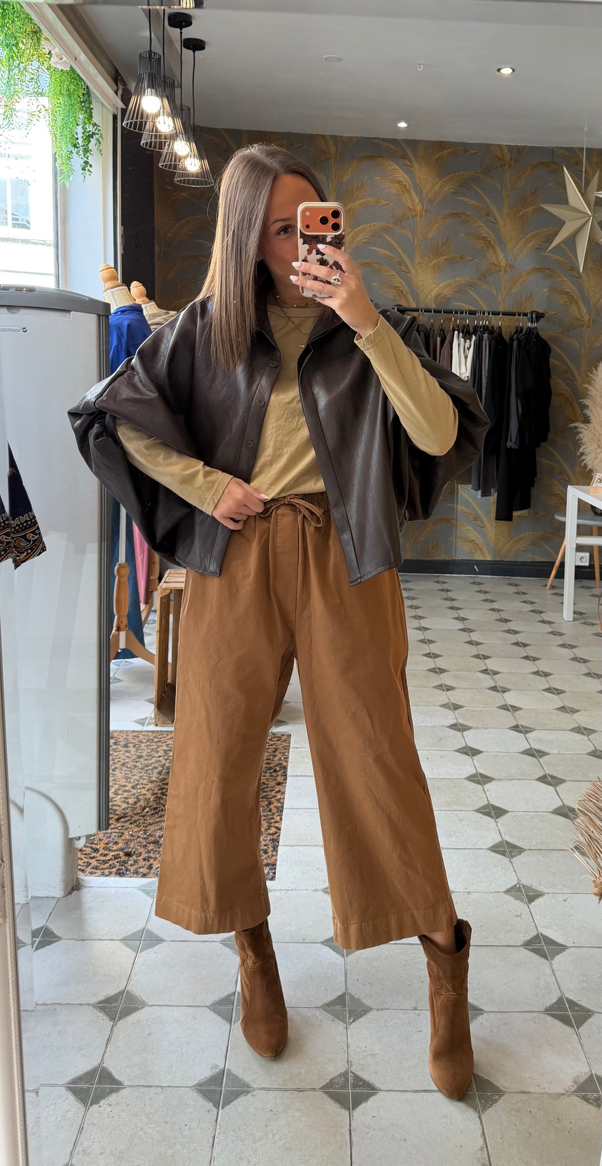 Pantalon en toile avec des liens Camel - Johanna Paris