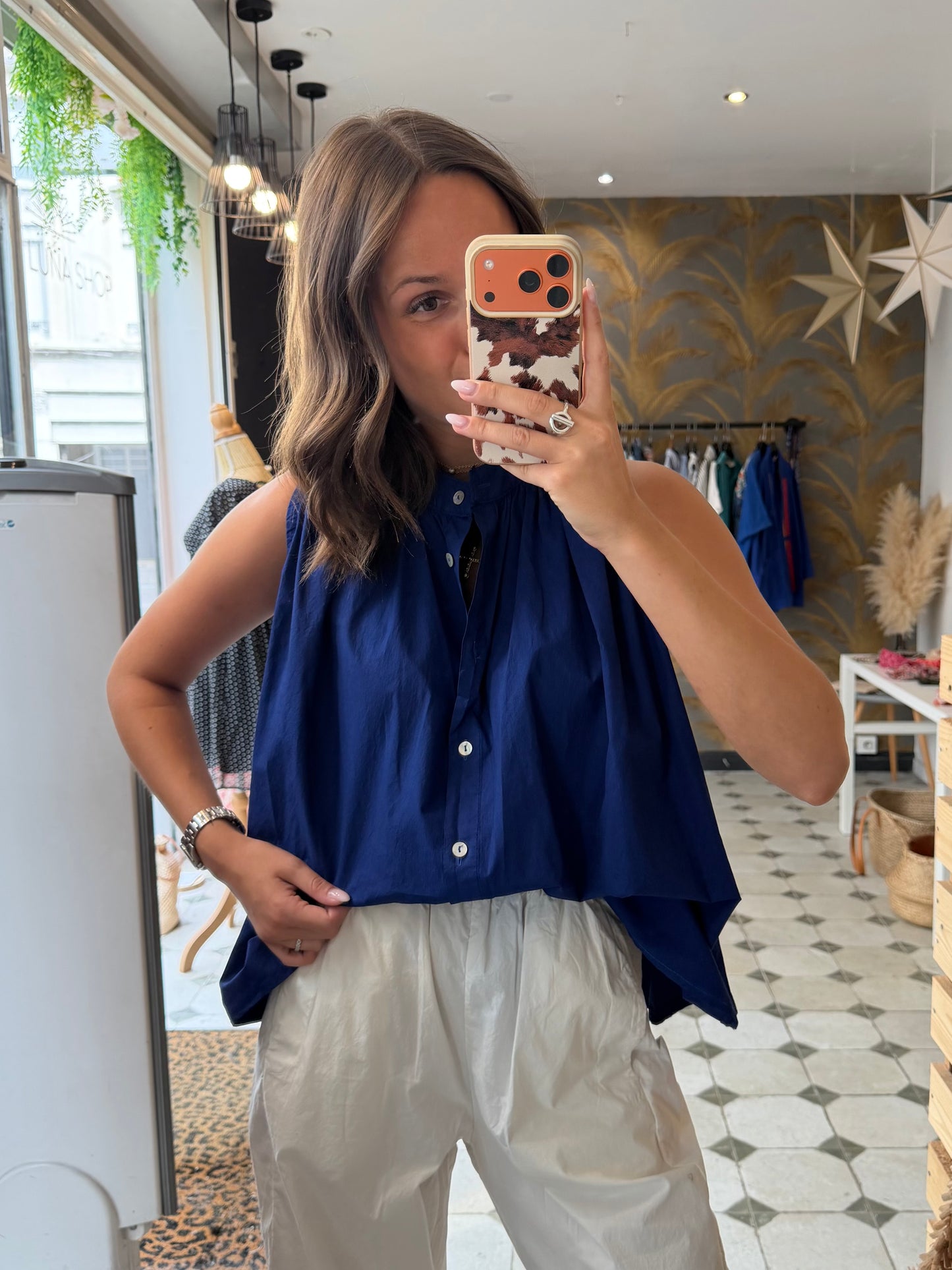 Chemise Clémentine sans manches en toile parachute bleu royal - Johanna Paris