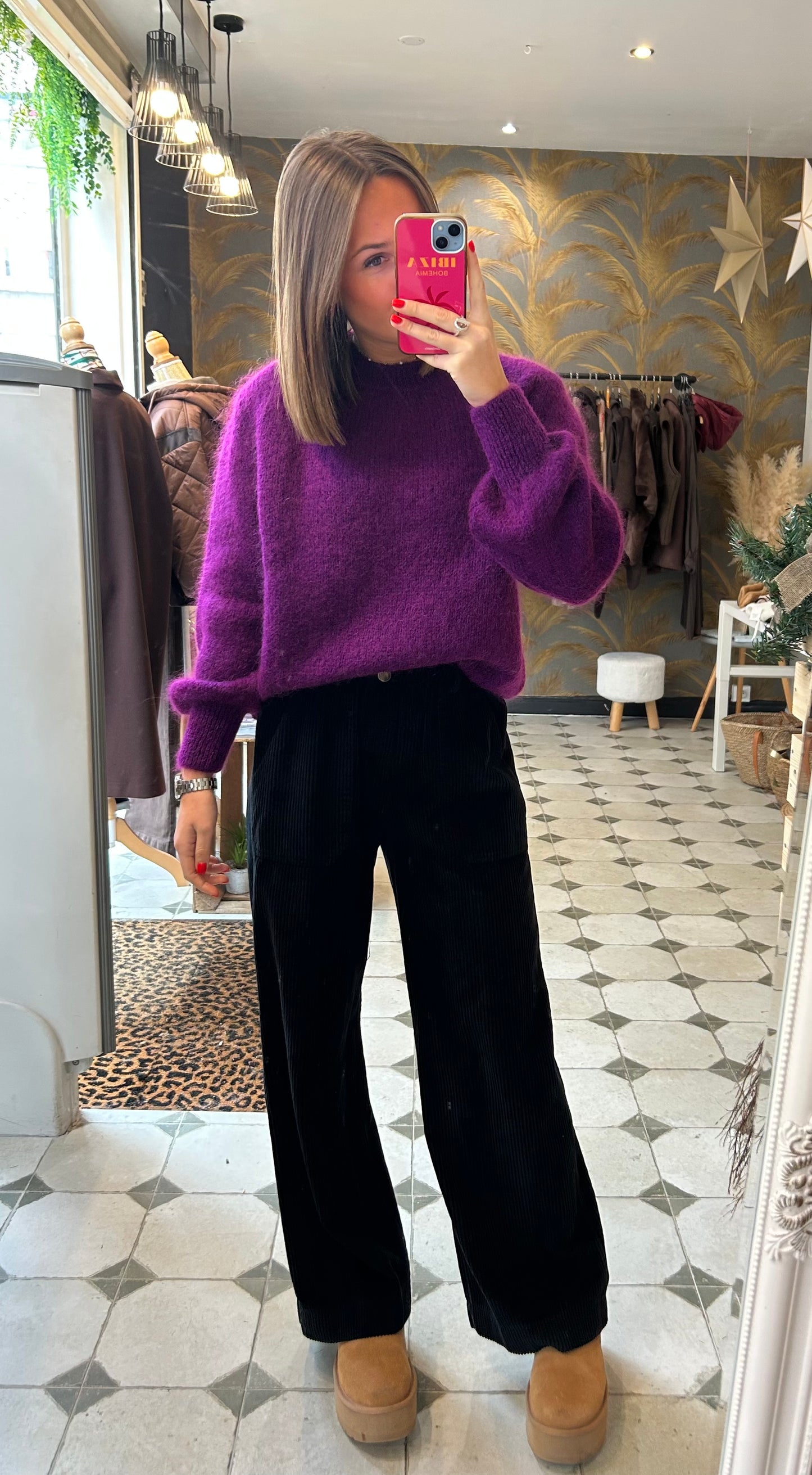 PO large en velours noir - Johanna Paris