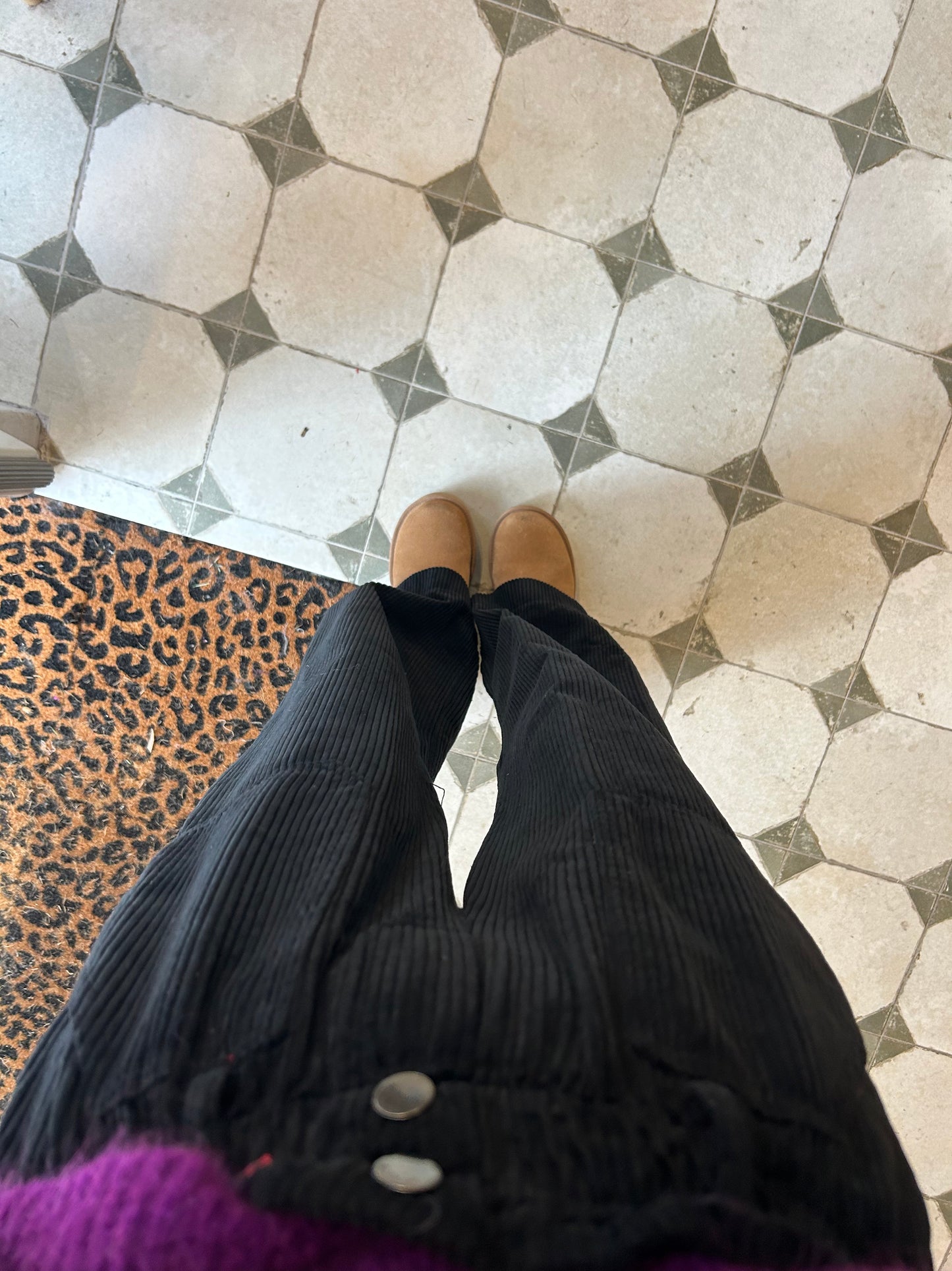 PO large en velours noir - Johanna Paris