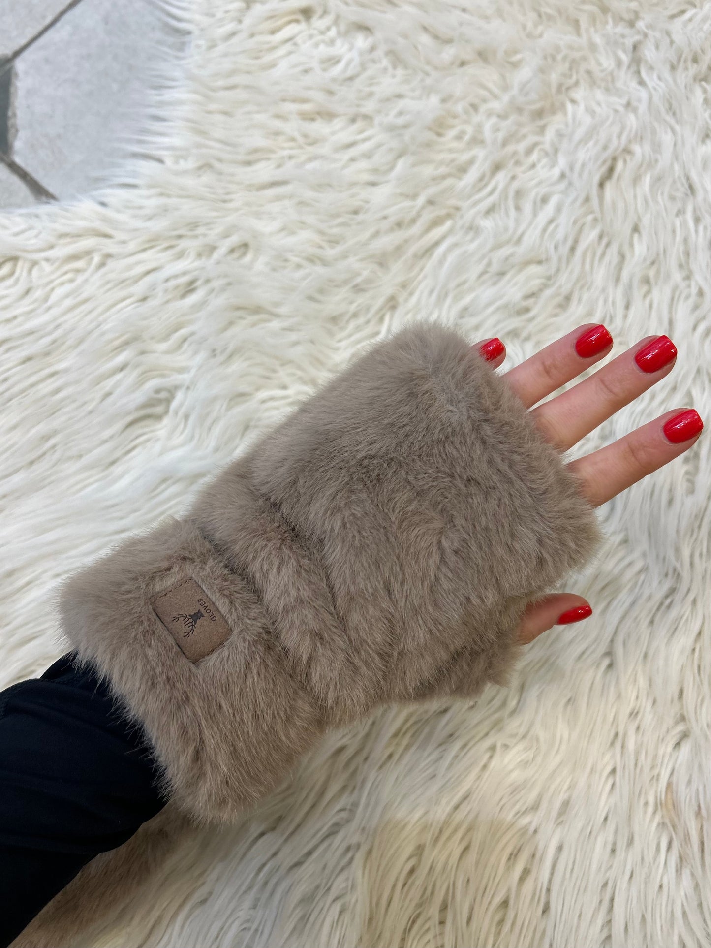 Mitaines en fourrure - taupe