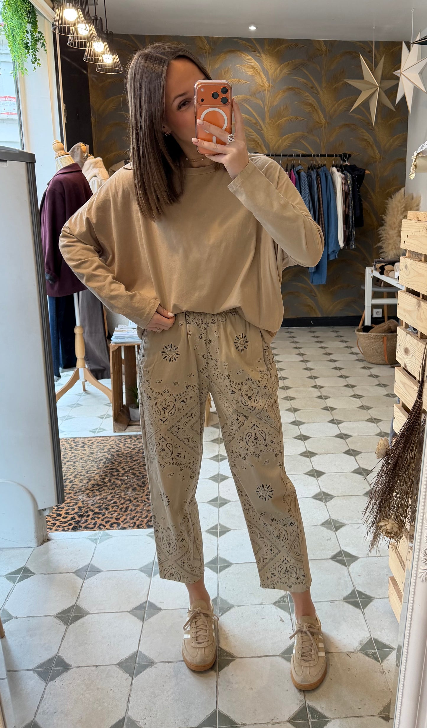 T-Shirt Col Bateau beige Manches longues - Johanna Paris