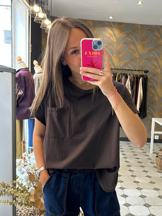 T-Shirt chocolat avec une poche - Johanna Paris