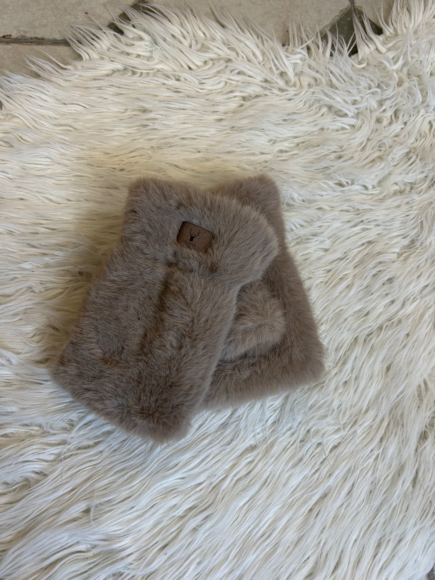 Mitaines en fourrure - taupe