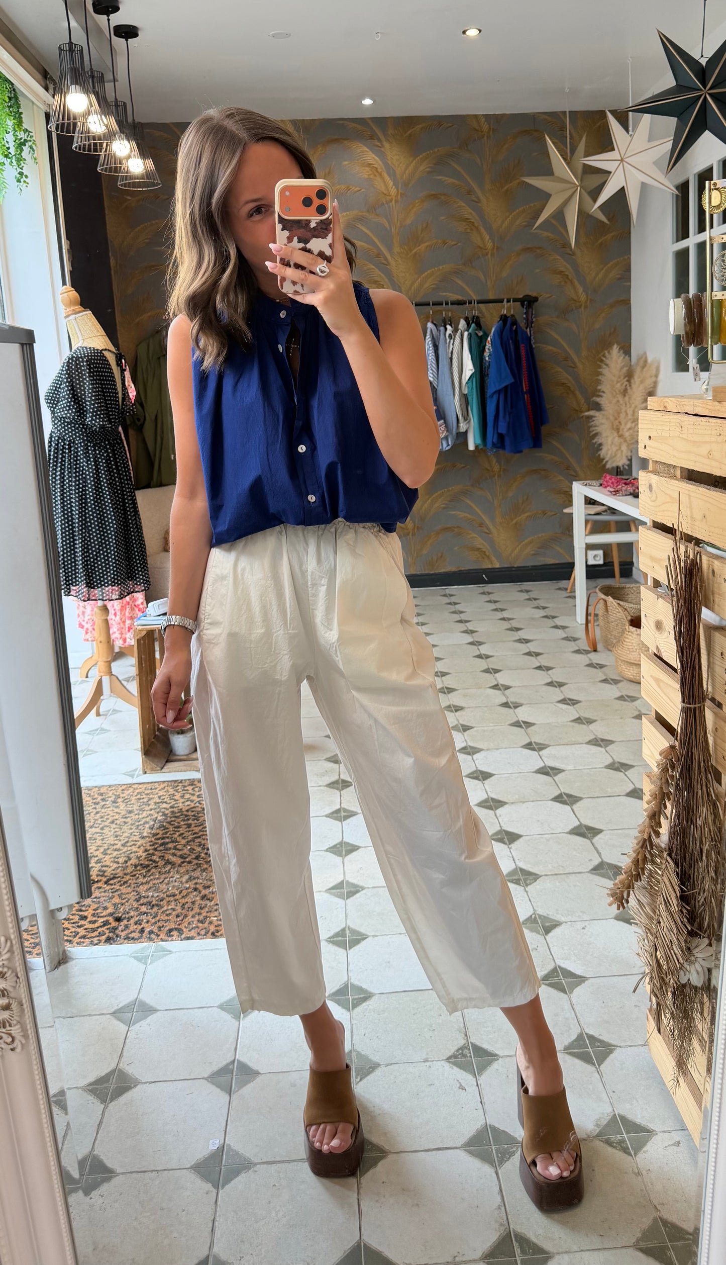 Chemise Clémentine sans manches en toile parachute bleu royal - Johanna Paris