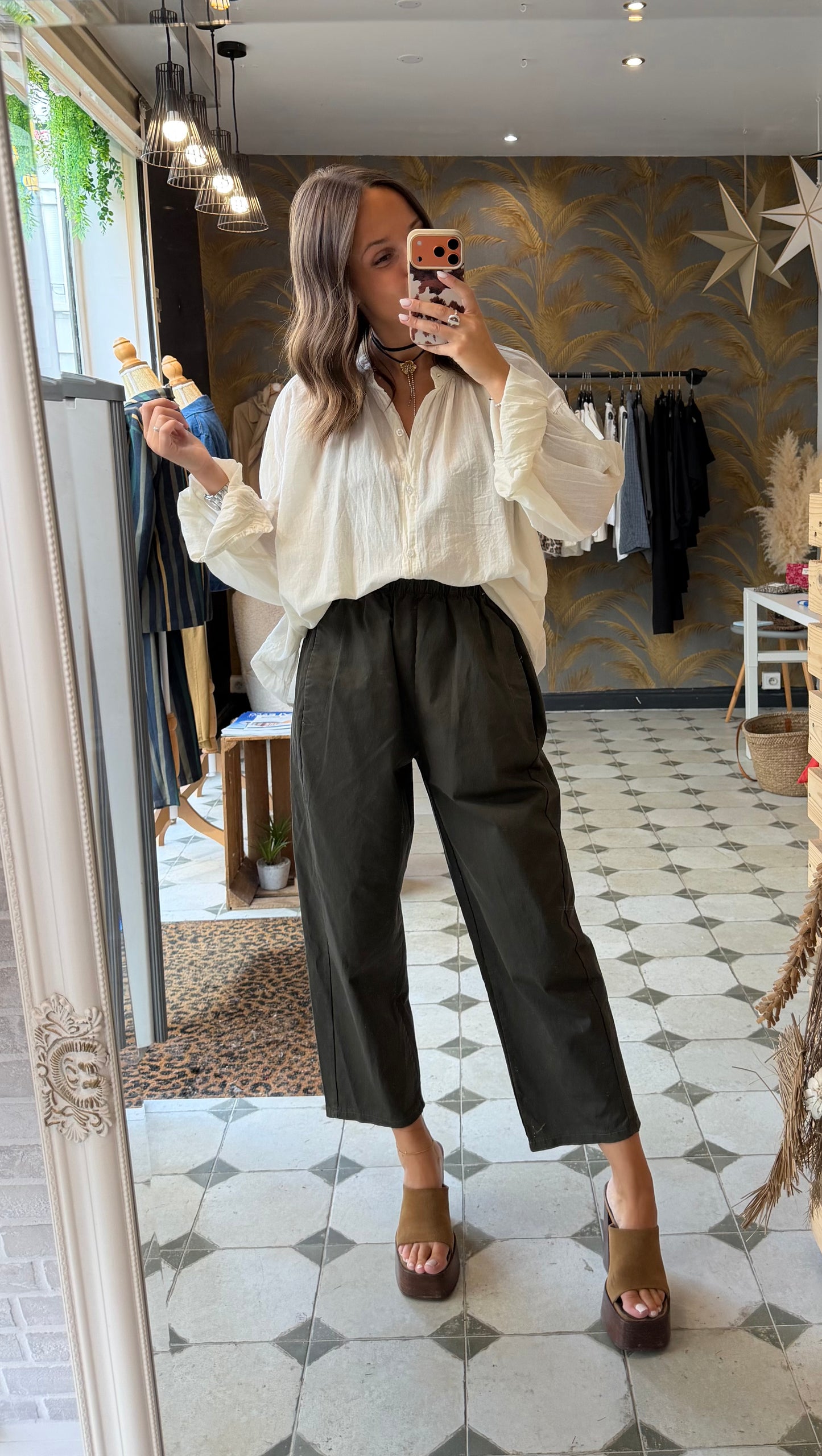 Pantalon Magique en toile kaki - Johanna Paris