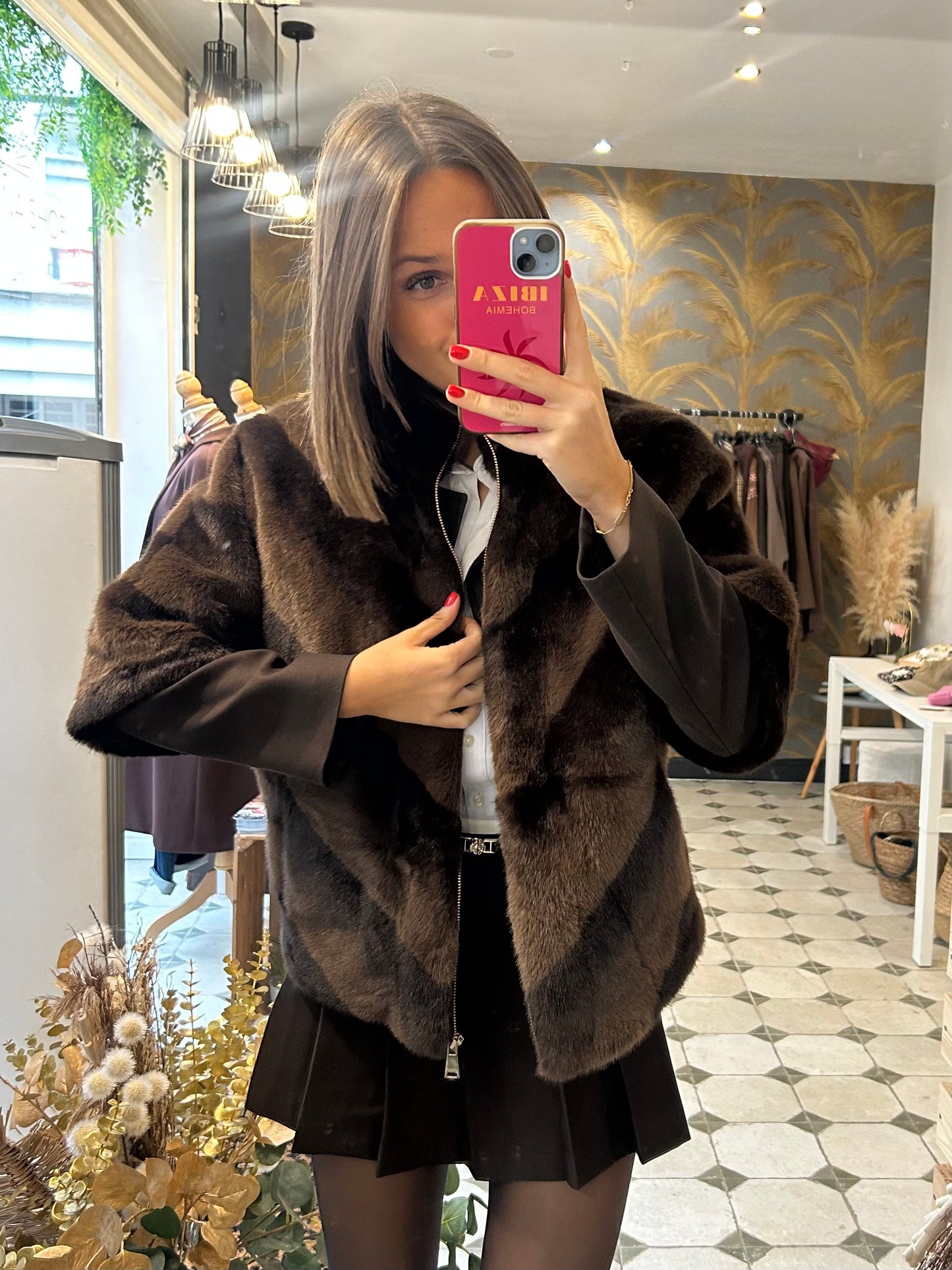 Cape Chiara - Johanna Paris