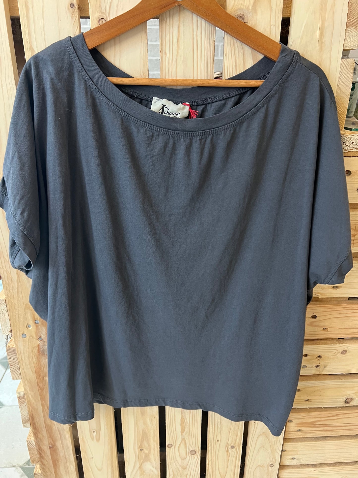 T-Shirt gris foncé - Johanna Paris
