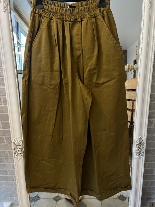 Pantalon jambes larges en coton  Johanna Paris